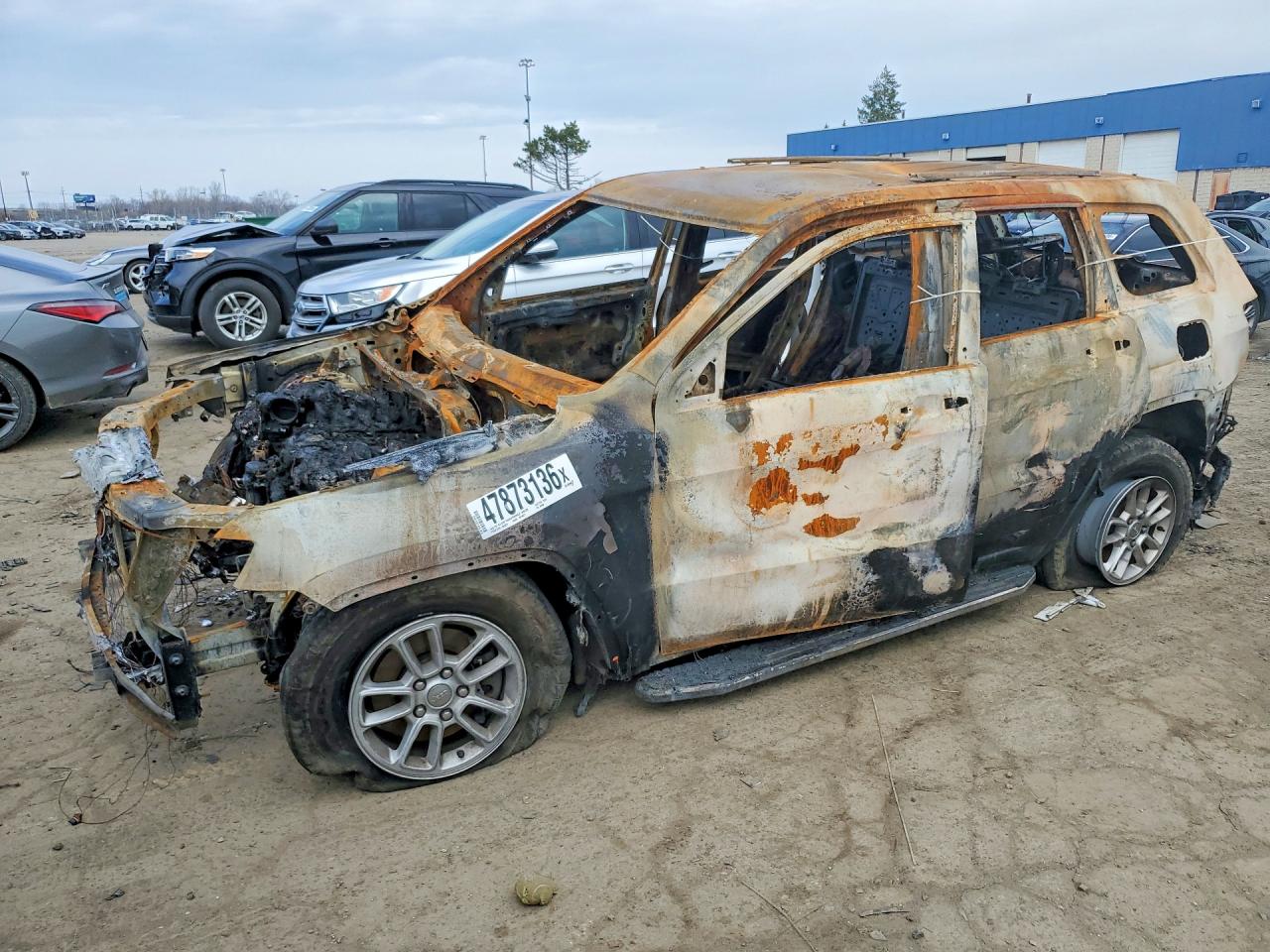 2018 Jeep Grand Cherokee Laredo E, VIN 1C4RJFAGXJC245830 — Burn
