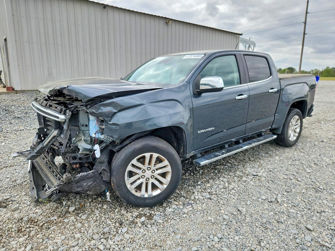 2015 GMC Canyon 4WD SLT, VIN 1GTG6CE36F1222711 — Front end
