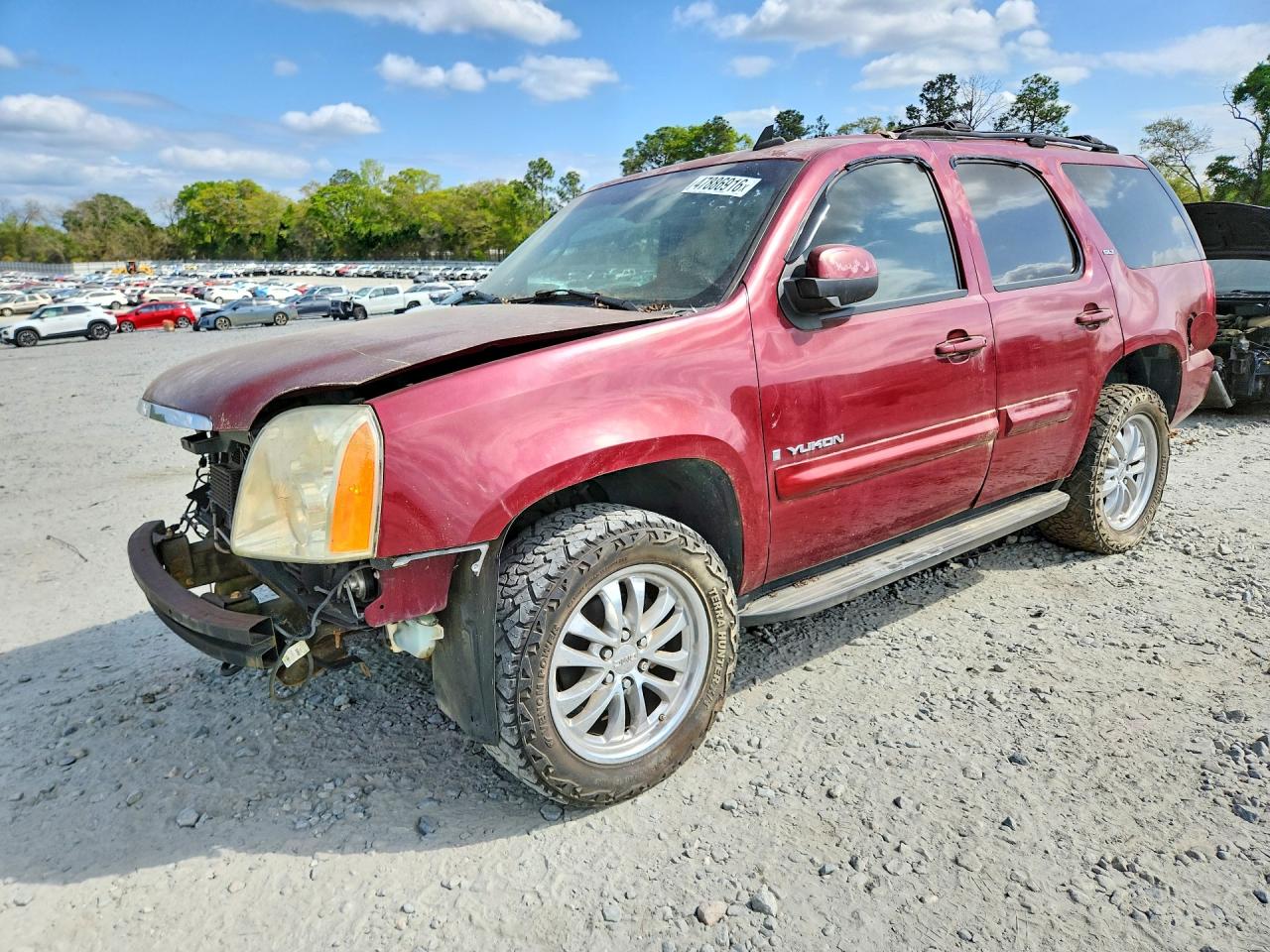 2007 GMC Yukon SLT, VIN 1GKFK13037J244434 — Side