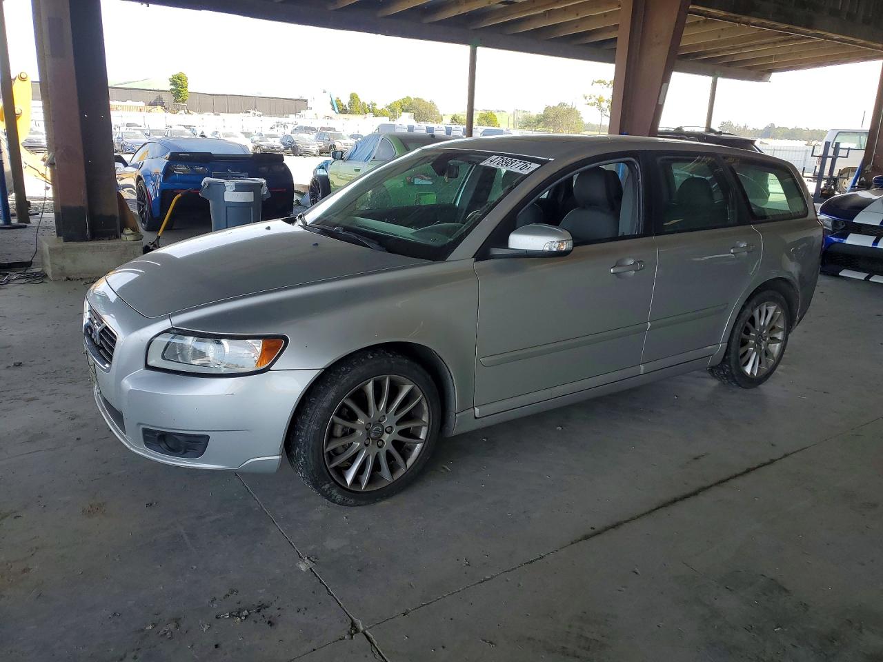 2009 Volvo V50, VIN YV1MW390992461231 — Мелкие вмятины и царапины