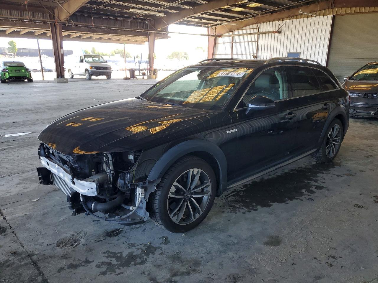 2017 Audi allroad A4 Premium, VIN WA17NAF48HA090031 — Front end