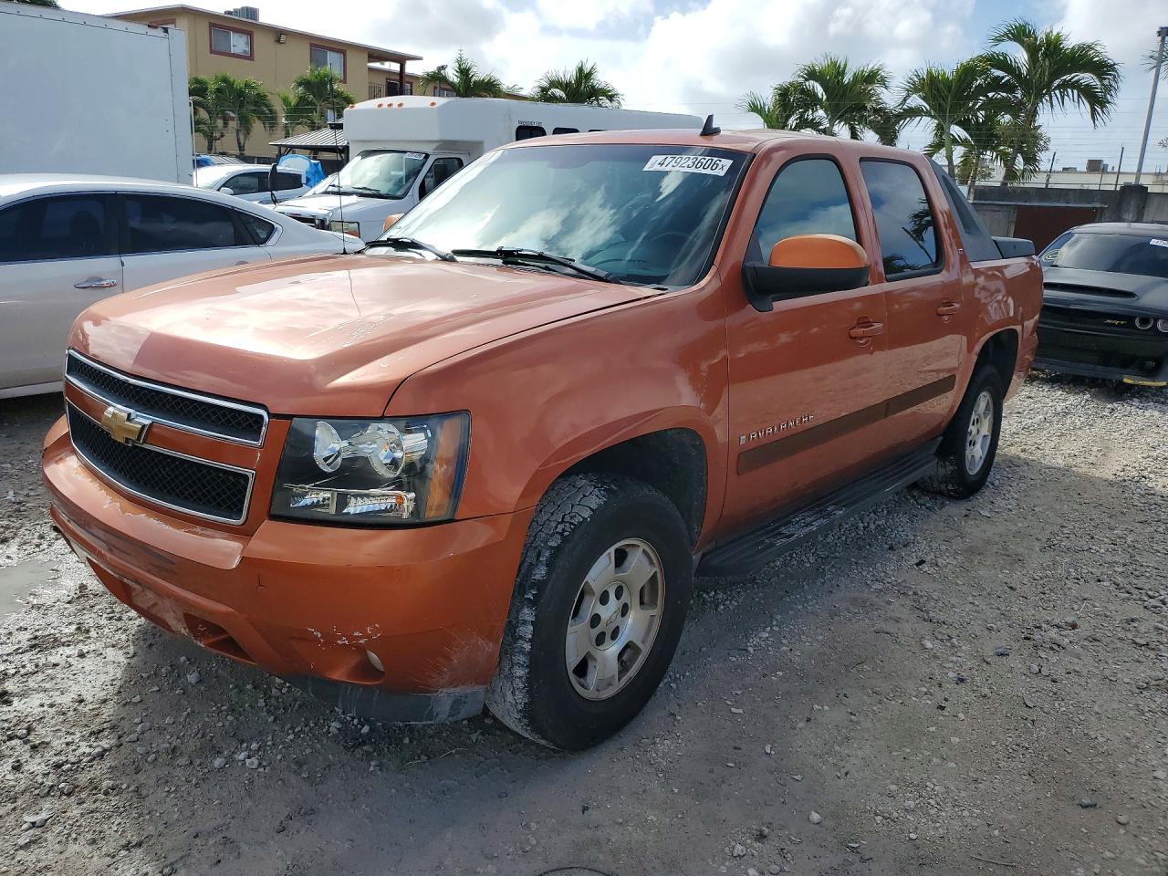 2007 Chevrolet Avalanche LTZ, VIN 3GNEC120X7G198230 — Normal wear