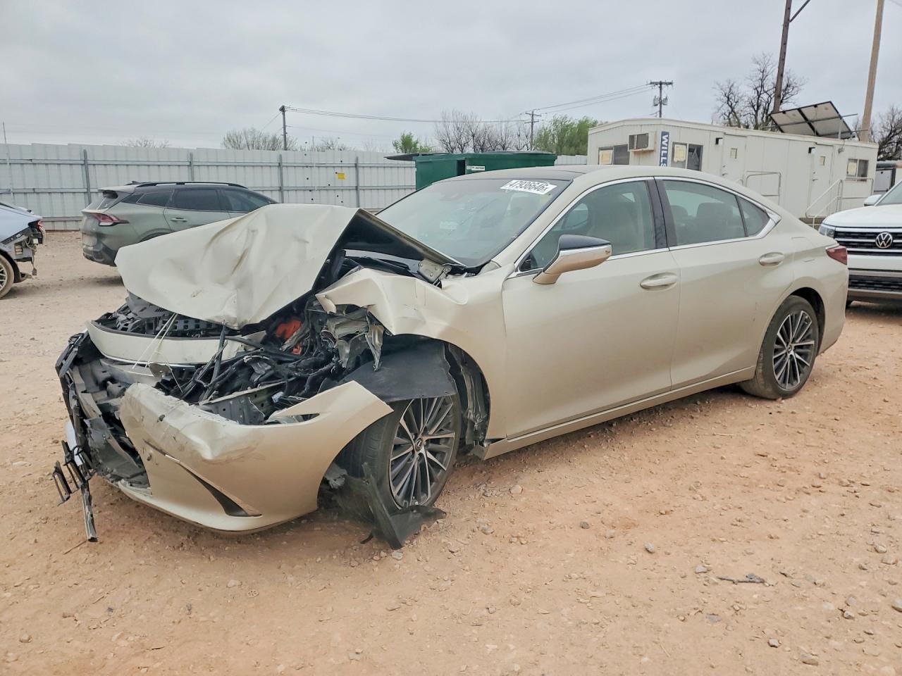 2025 Lexus ES 350, VIN 58ADZ1B11SU190880 — Перед