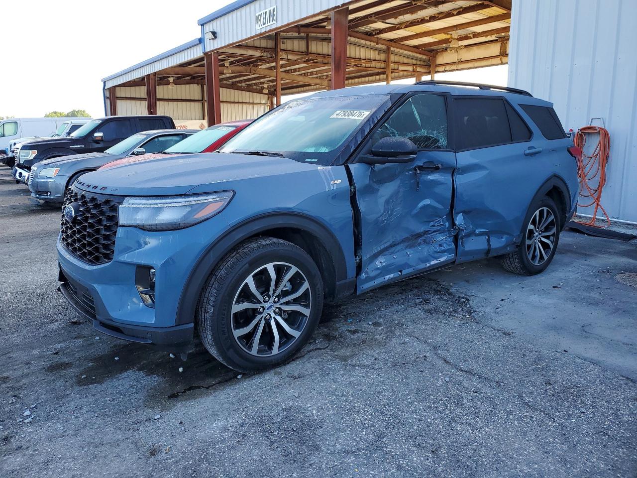 2025 Ford Explorer ST-Line, VIN 1FMUK7KH8SGC62944 — Бок