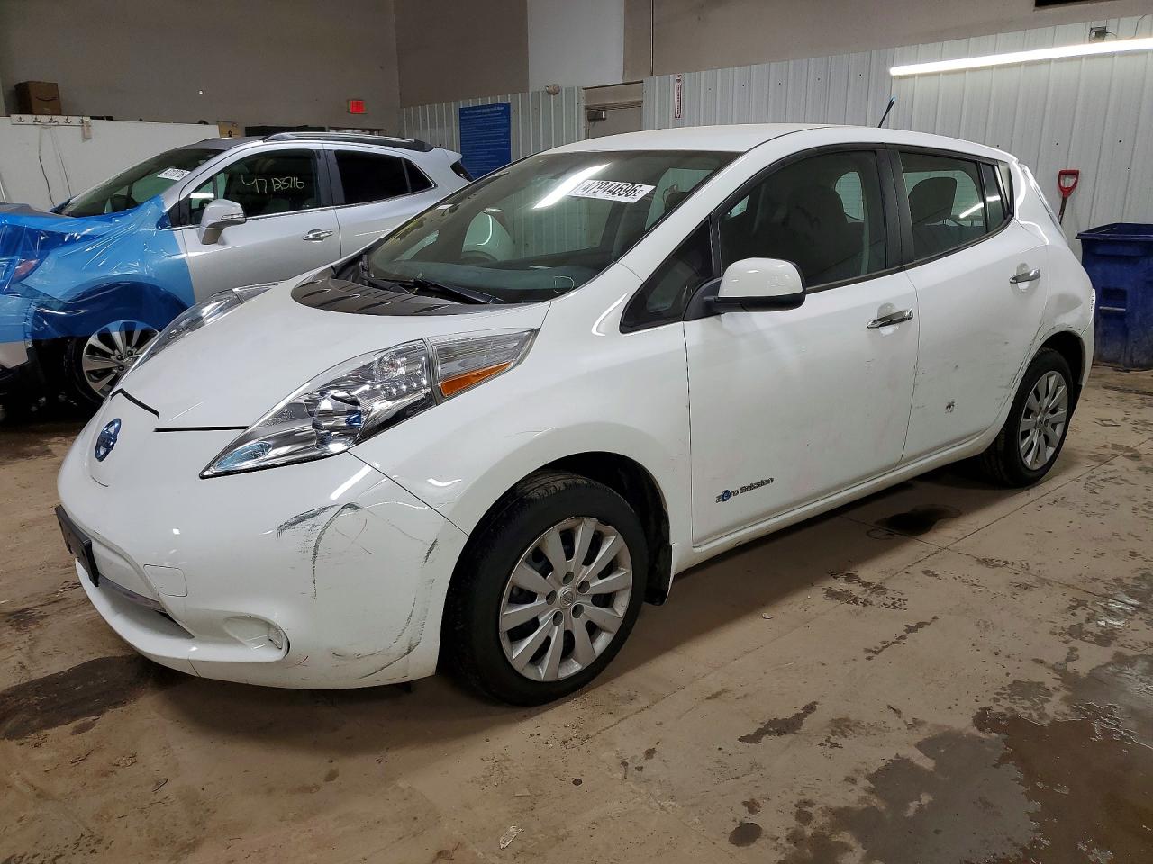 2013 Nissan LEAF SV, VIN 1N4AZ0CP2DC413924 — Rear end