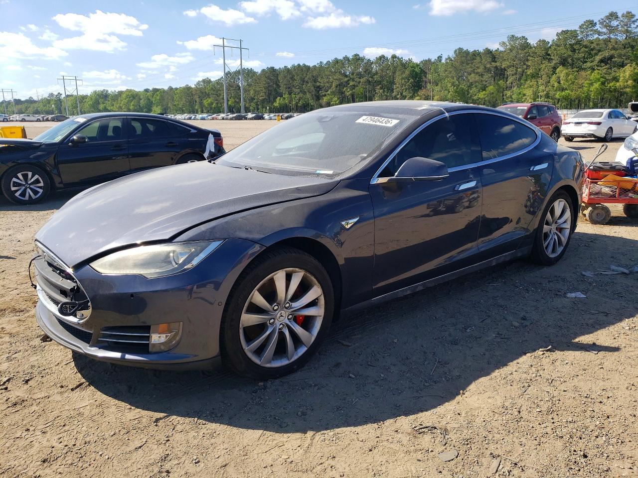 2015 Tesla Model S 85D, VIN 5YJSA1H46FF082264 — Rollover
