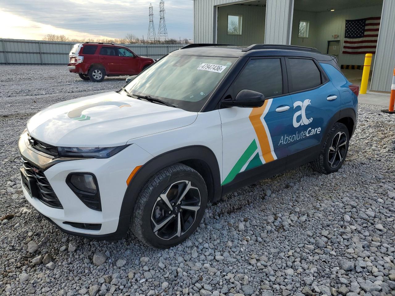 2022 Chevrolet TrailBlazer RS, VIN KL79MTSL4NB054009 — Side