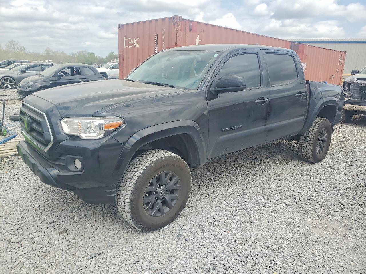 2021 Toyota Tacoma SR5, VIN 3TYAZ5CN1MT012065 — Rear end