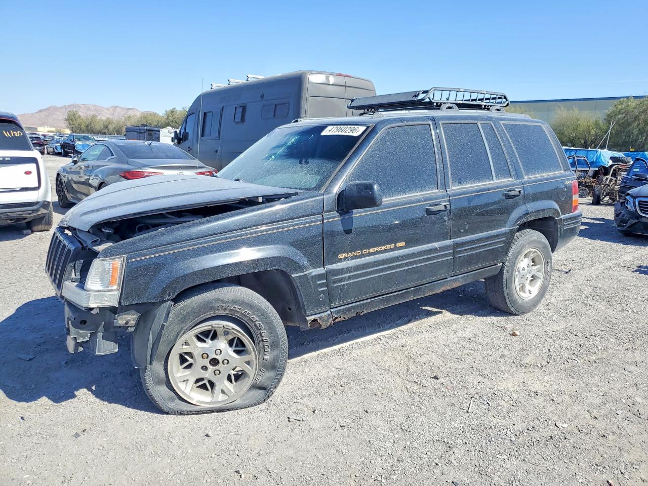 1996 Jeep Grand Cherokee Limited, VIN 1J4GZ78S9TC332941 — Front end