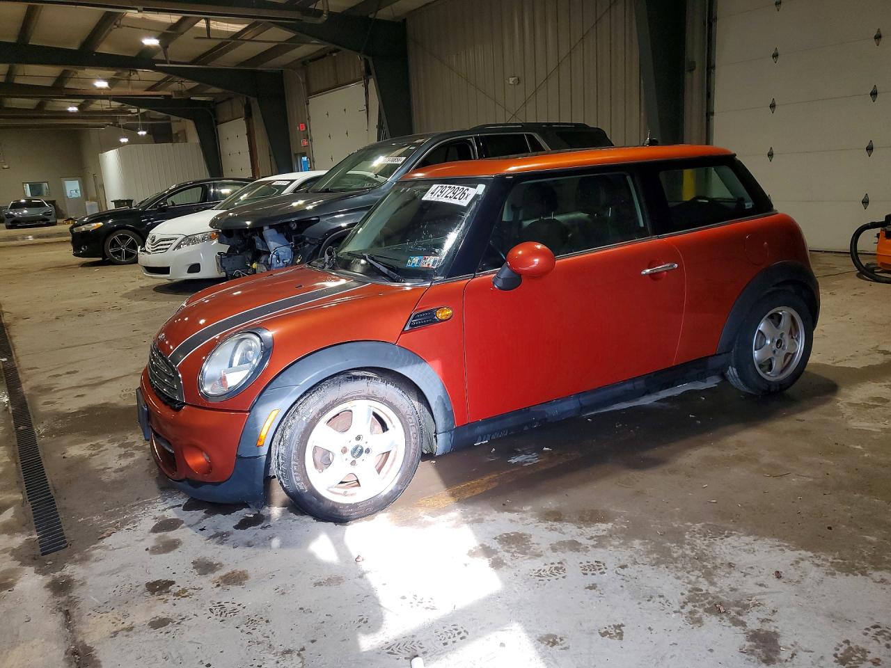 2011 MINI Hardtop, VIN WMWSU3C57BT251439 — Normal wear