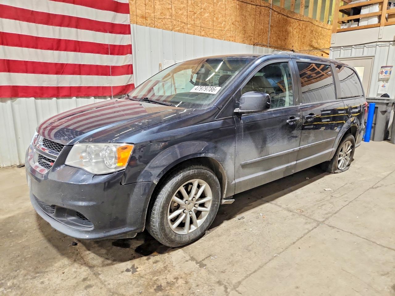 2014 Dodge Grand Caravan SXT, VIN 2C4RDGCG2ER340440 — Undercarriage