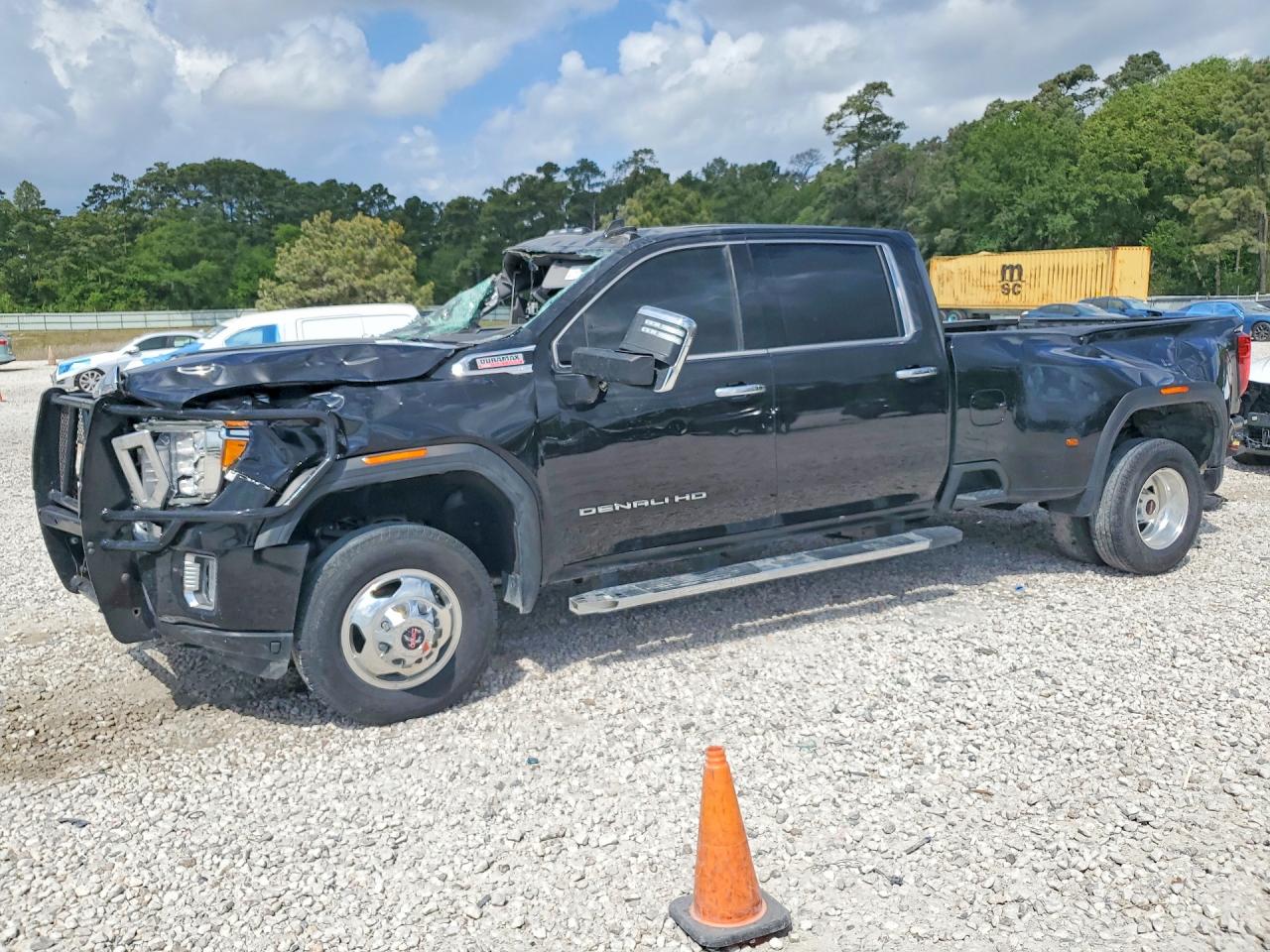 2022 GMC Sierra 3500HD Denali, VIN 1GT49WEY9NF354886 — Rollover