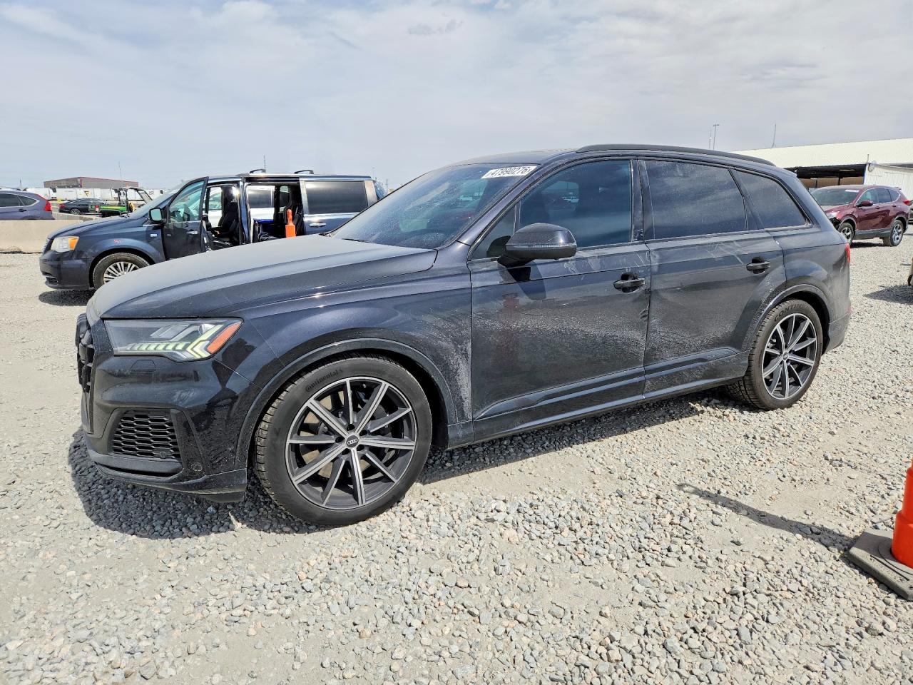 2021 Audi SQ7 Prestige, VIN WA1VWBF71MD036633 — Мелкие вмятины и царапины