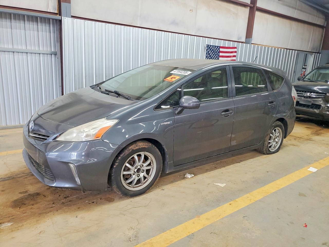 2013 Toyota Prius Three, VIN JTDZN3EU8D3210338 — Prior damage history