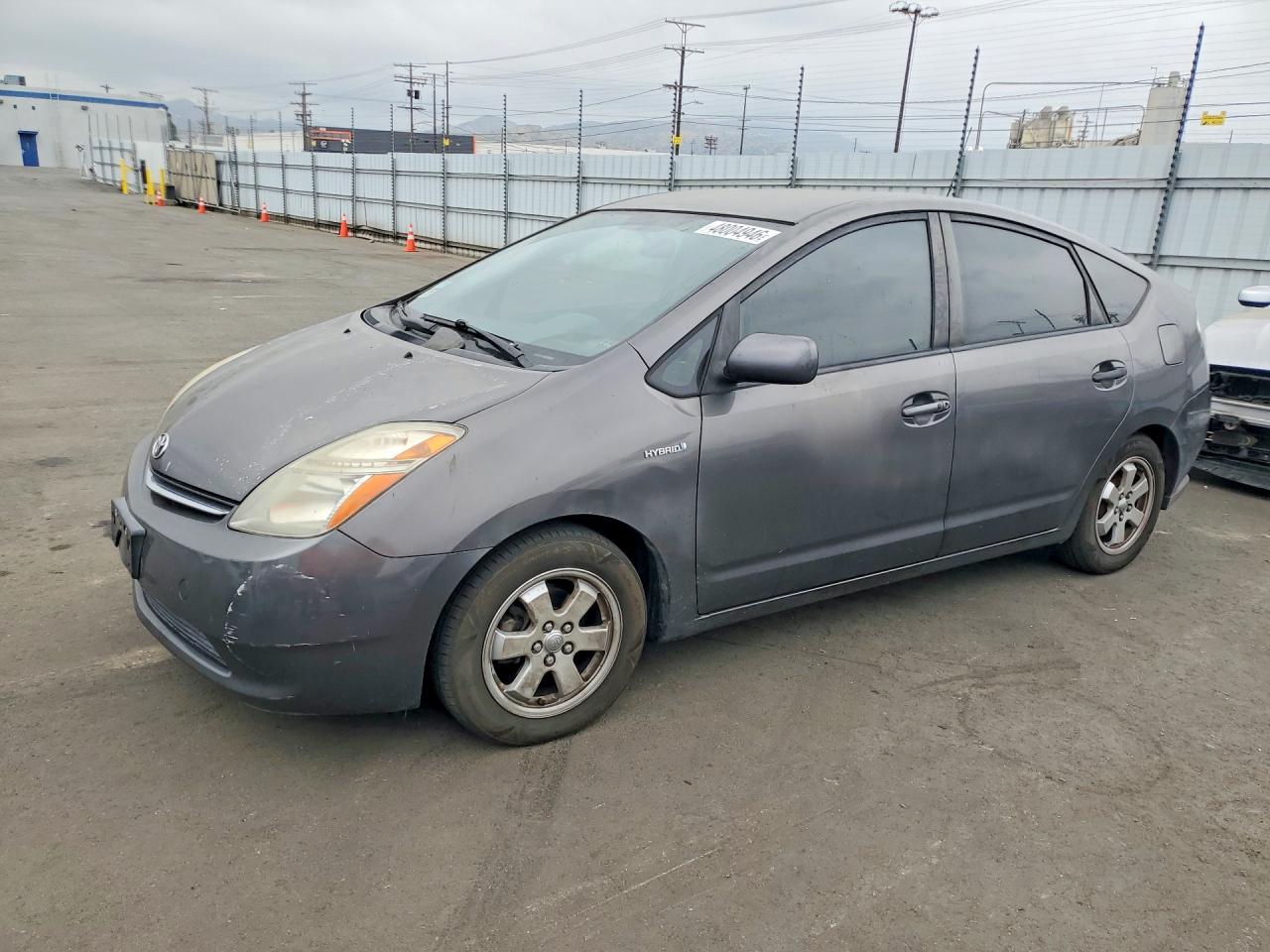 2007 Toyota Prius, VIN JTDKB20UX73230901 — Minor dents and scratches