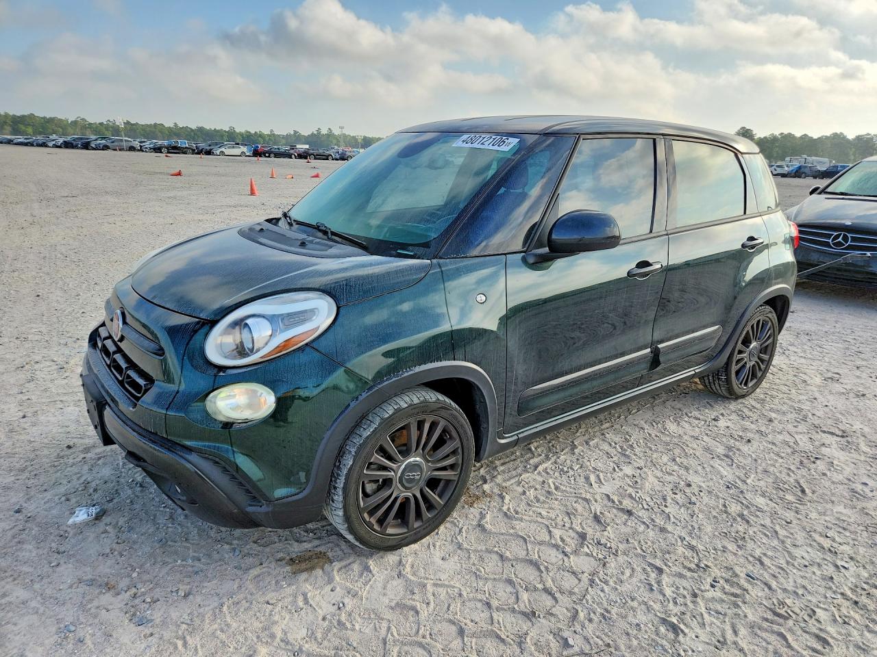 2019 FIAT 500L Trekking, VIN ZFBNFADH8KZ042024 — Minor dents and scratches
