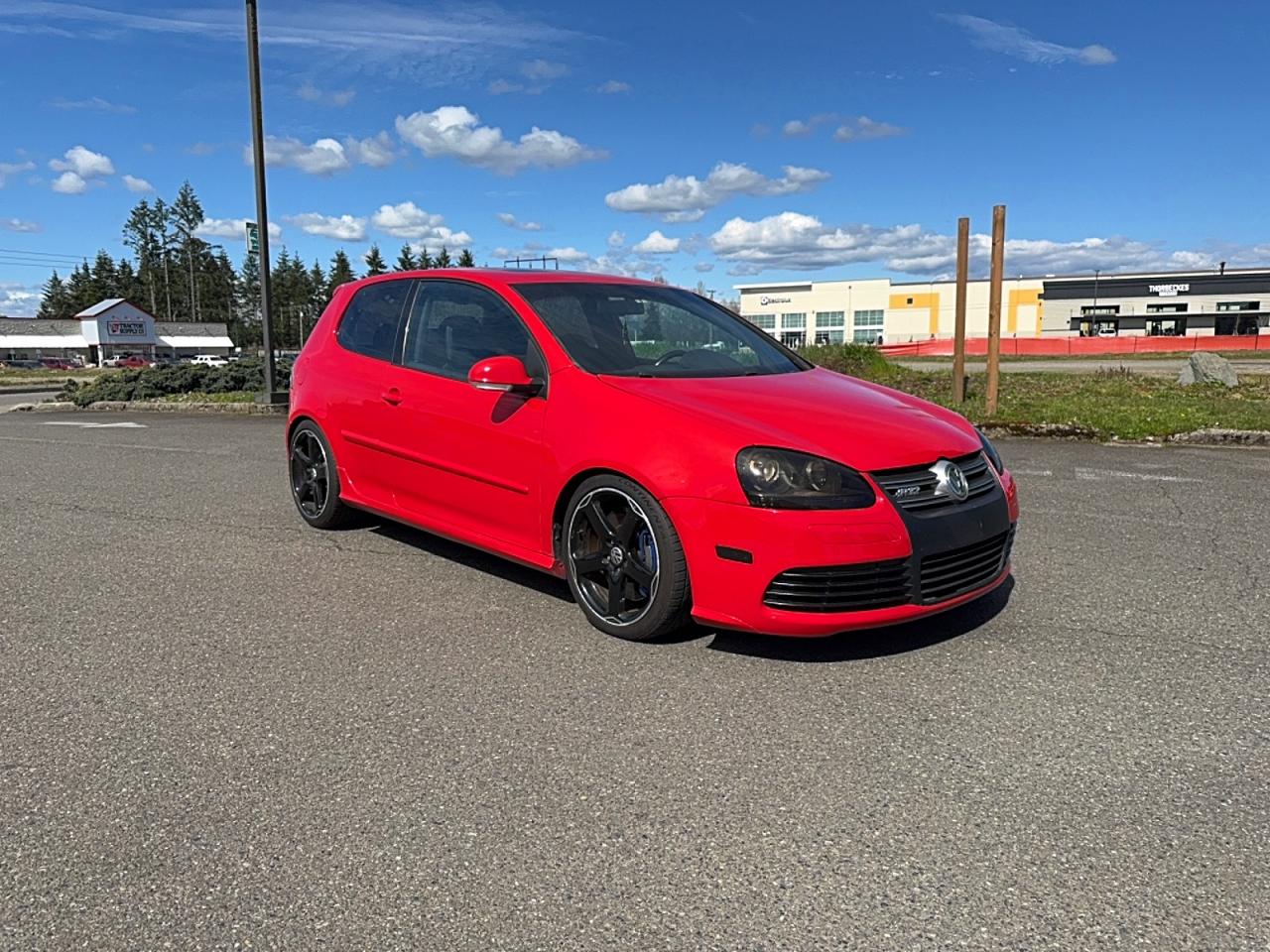 2008 Volkswagen R32, VIN WVWKC71K78W020246 — Minor dents and scratches