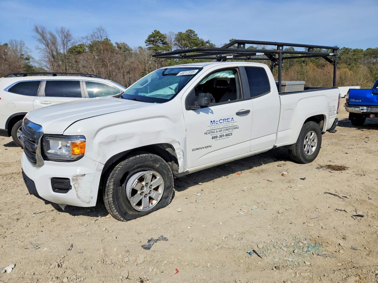 2018 GMC Canyon 2WD, VIN 1GTH5BEA6J1102576 — Front end