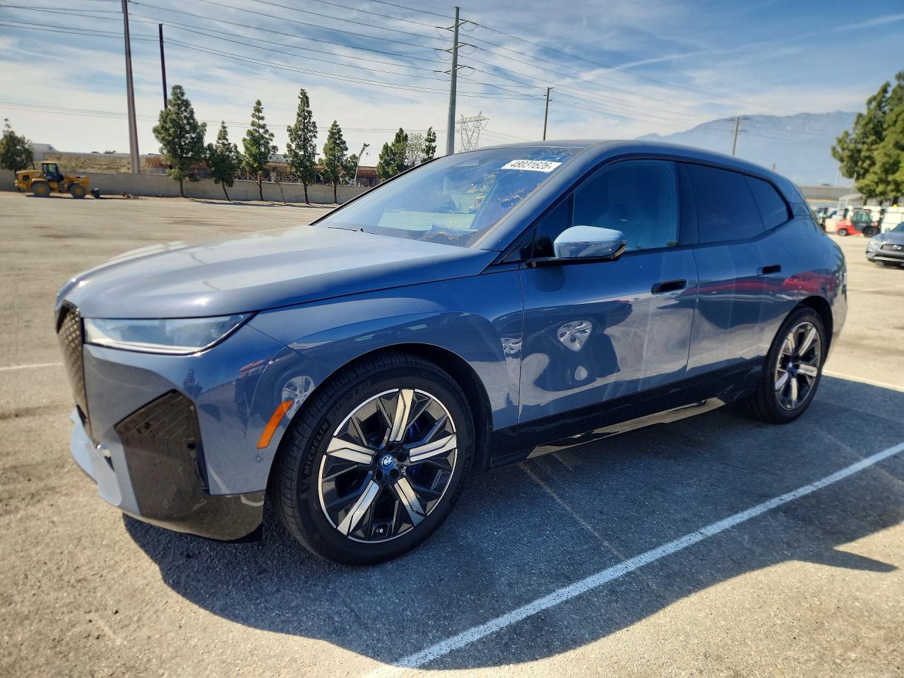 2023 BMW iX xDrive50, VIN WB523CF0XPCM86507 — Вандализм