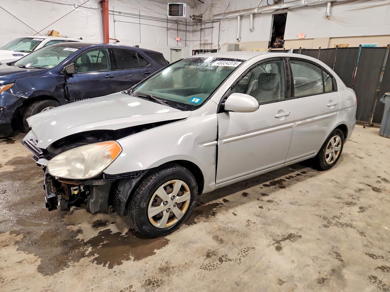 2009 Hyundai Accent Auto GLS, VIN KMHCN46C69U330038 — Front end