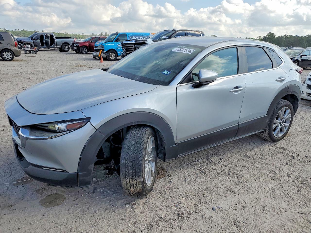 2021 Mazda CX-30 Select, VIN 3MVDMABL7MM308853 — Front end