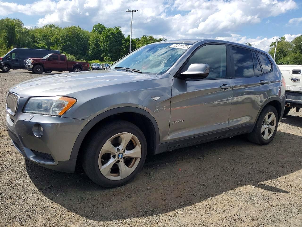 2012 BMW X3 28i, VIN 5UXWX5C54CL720283 — Мелкие вмятины и царапины