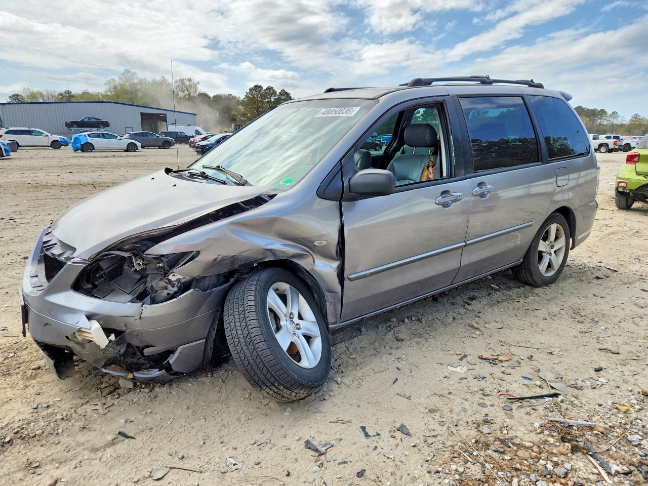 2005 Mazda MPV ES, VIN JM3LW28J850537735 — Перед