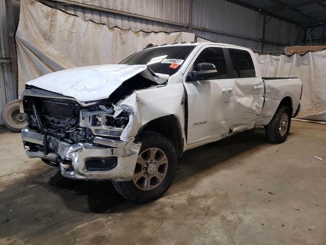 2022 Ram 2500 Big Horn, VIN 3C6UR5DL4NG163897 — Перед