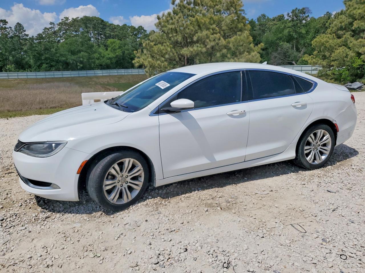 2015 Chrysler 200 Limited, VIN 1C3CCCABXFN751550 — Vandalism