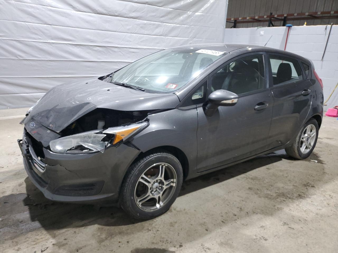 2018 Ford Fiesta SE, VIN 3FADP4EJ7JM124101 — Front end