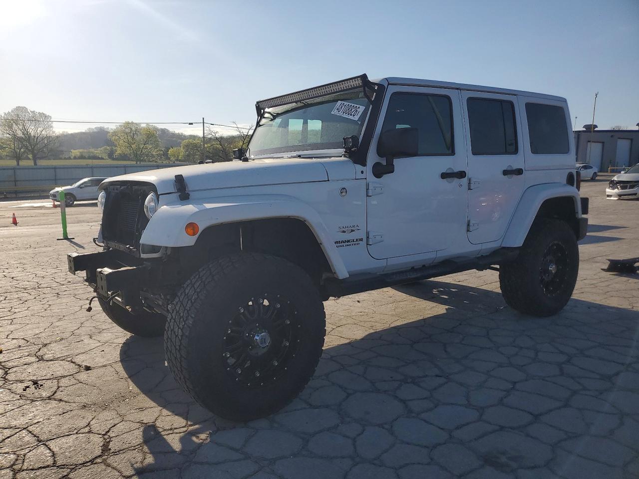 2017 Jeep Wrangler Unlimited Sahara, VIN 1C4BJWEG2HL507796 — Front end