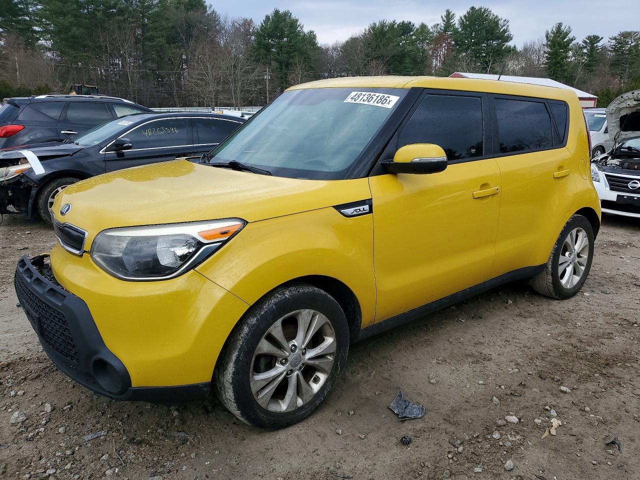 2014 Kia Soul +, VIN KNDJP3A53E7040941 — Front end