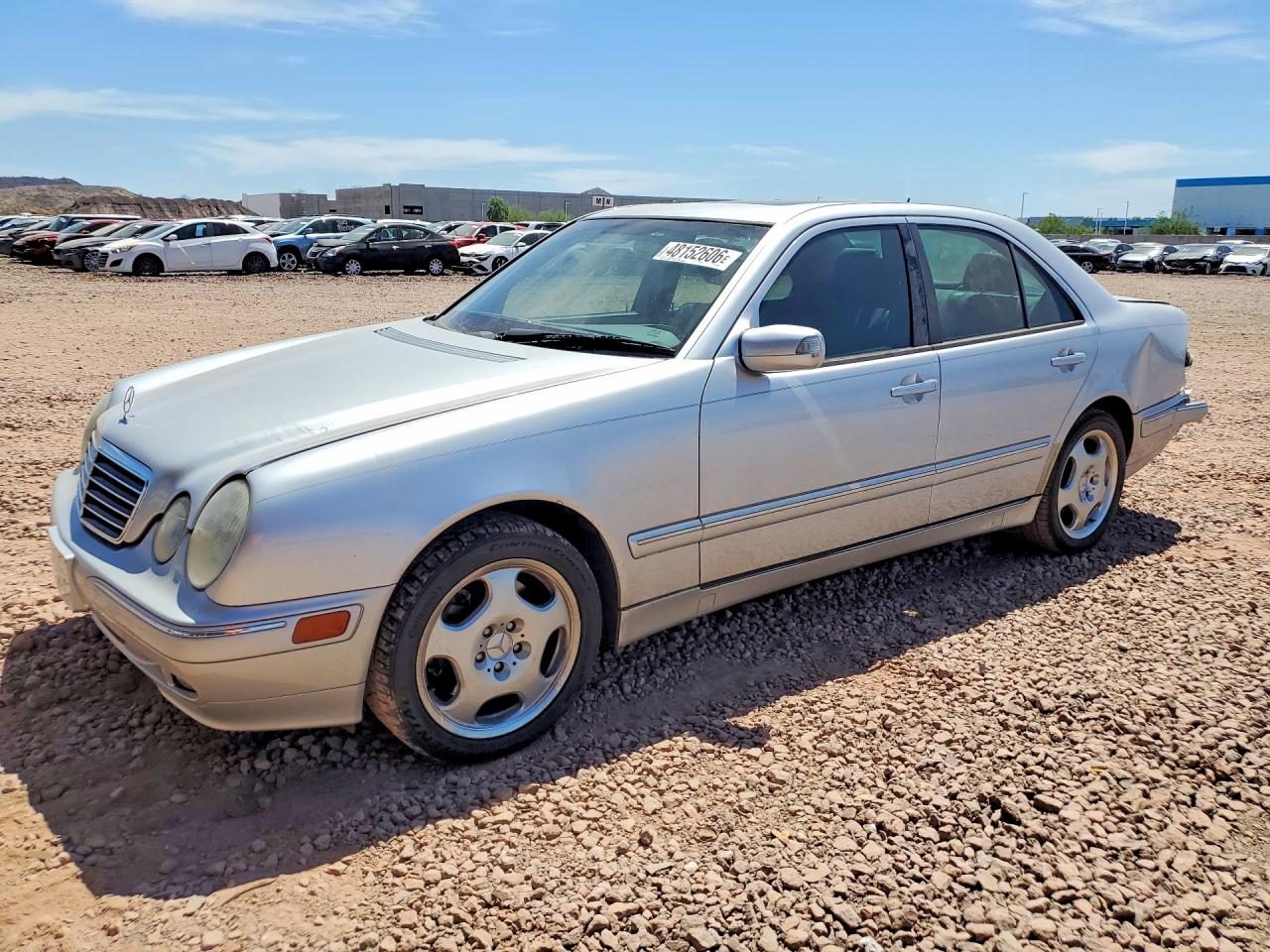 2001 Mercedes-Benz E 320/430 4 Matic, VIN WDBJF83J41X051899 — Rear end