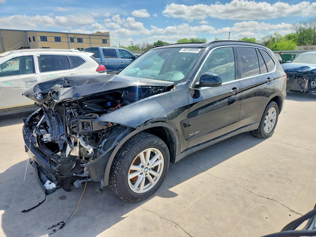 2015 BMW X5 xDrive35d, VIN 5UXKS4C54F0N10554 — Front end