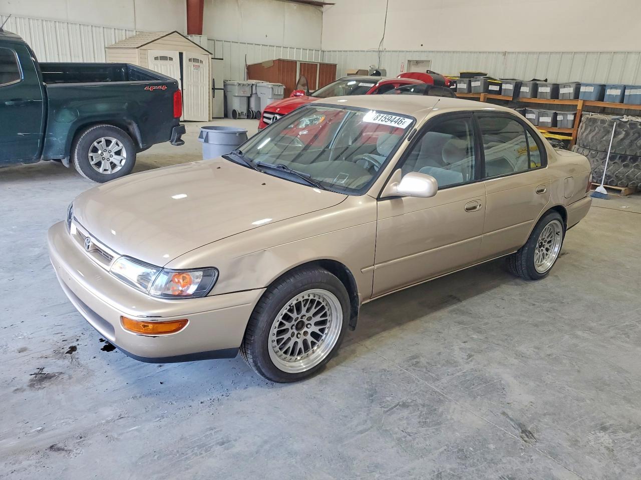 1996 Toyota Corolla DX, VIN 2T1BB02E5TC170330 — Front end