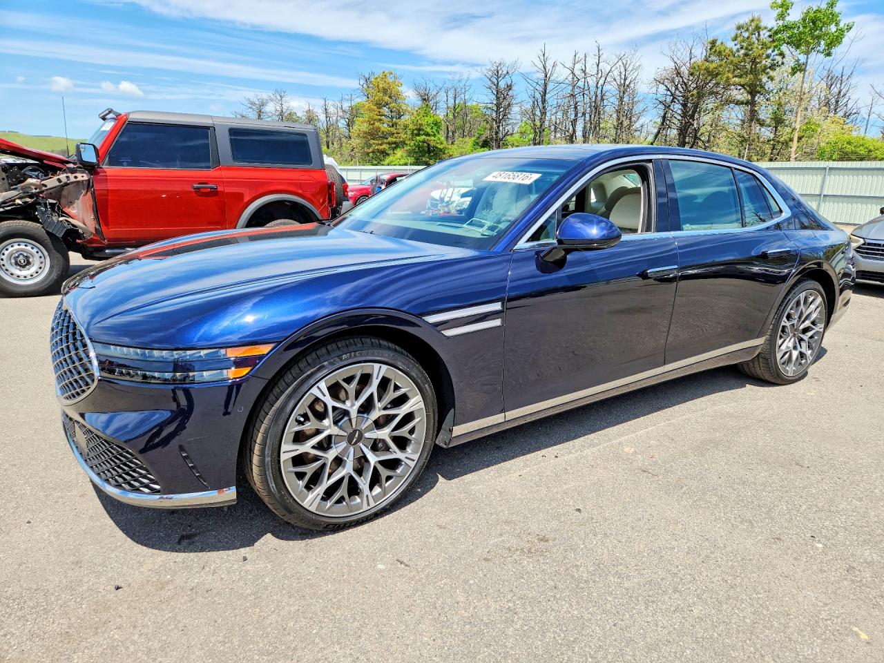 2024 Genesis G90 e-SC, VIN KMTFC4SDXRU037850 — Front end