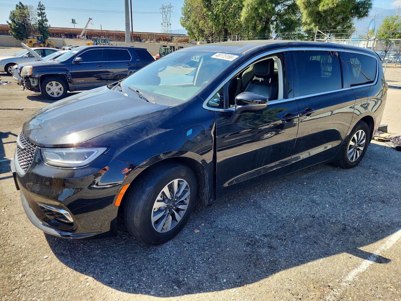 2023 Chrysler Pacifica Hybrid Touring L, VIN 2C4RC1L75PR626219 — Auction photo