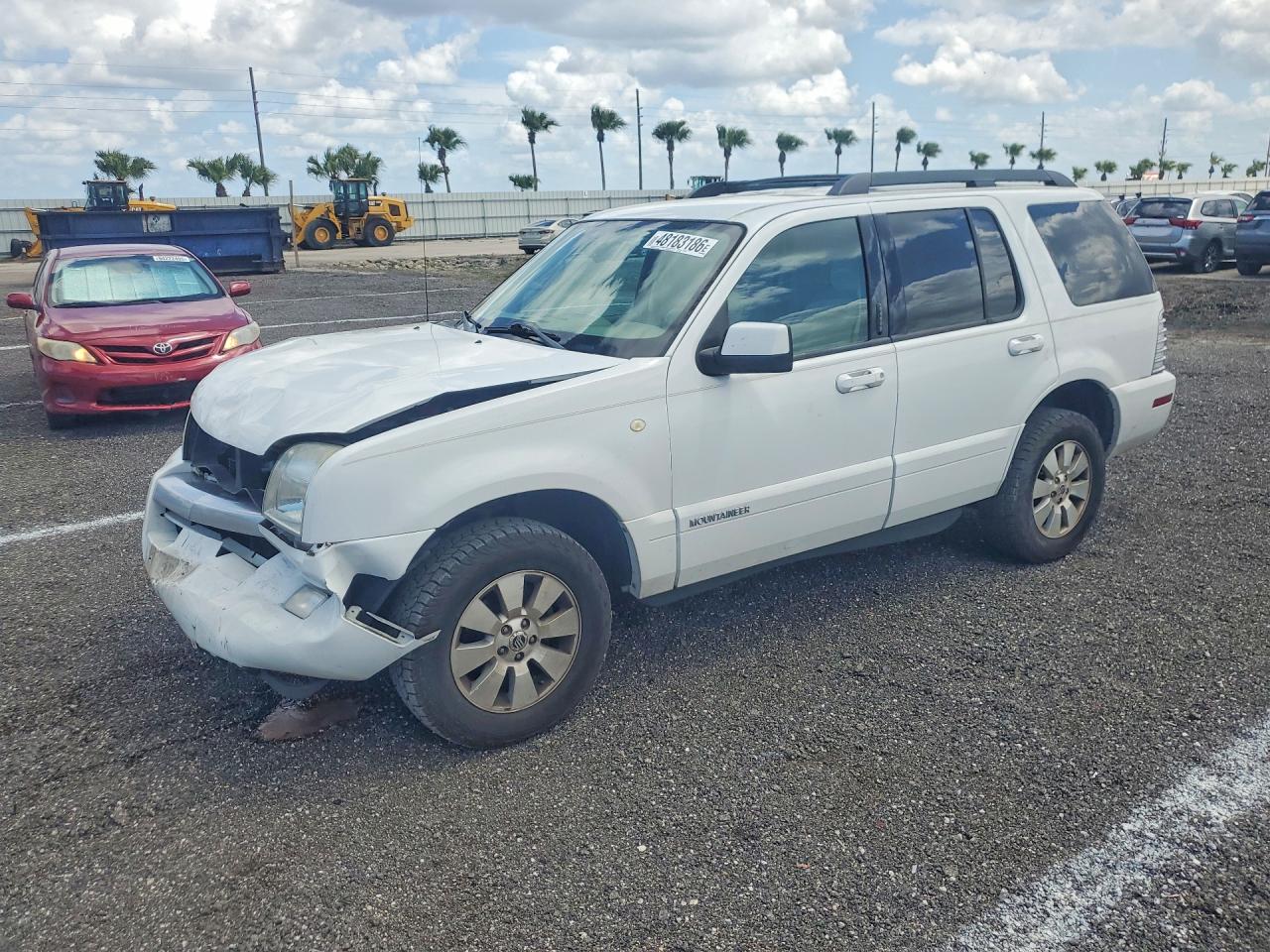 2007 Mercury Mountaineer, VIN 4M2EU37E17UJ00456 — Front end