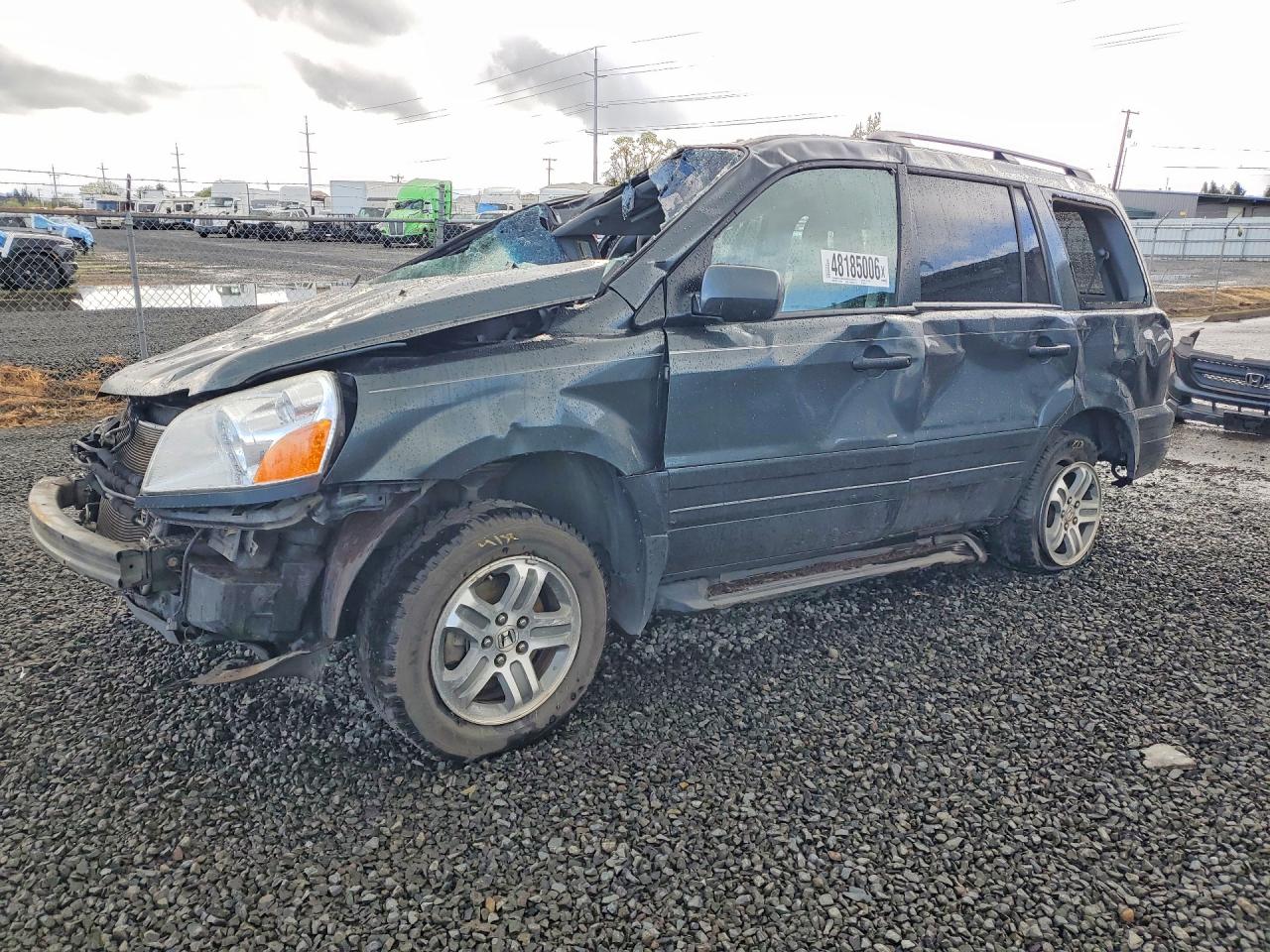 2004 Honda Pilot EX, VIN 2HKYF18754H540347 — Rollover