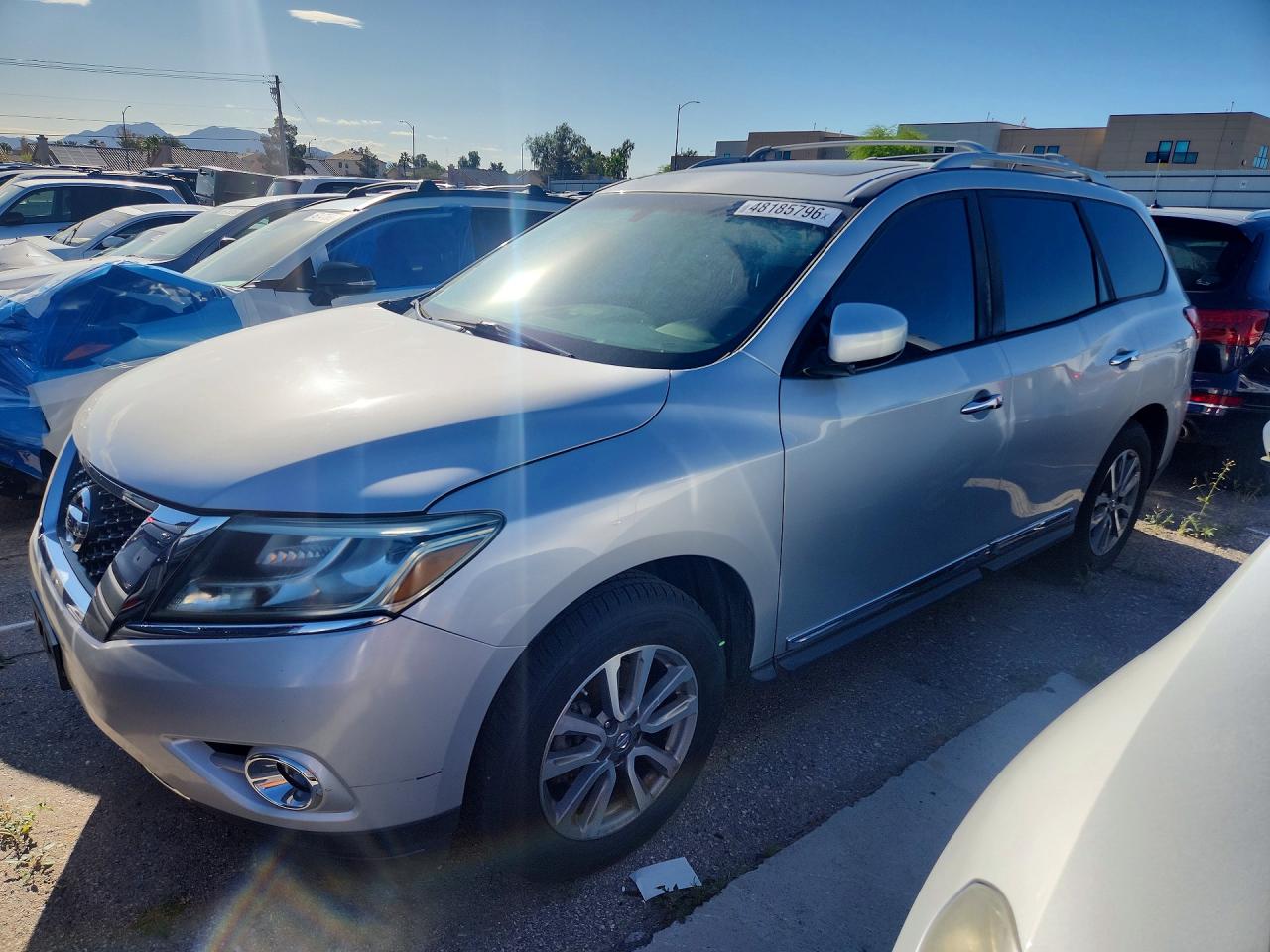 2013 Nissan Pathfinder SL, VIN 5N1AR2MN3DC602497 — Auction photo 1 of 4