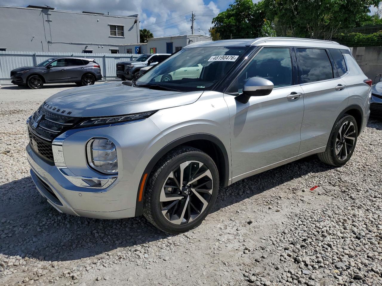 2023 Mitsubishi Outlander SEL, VIN JA4J3VA85PZ009709 — Side