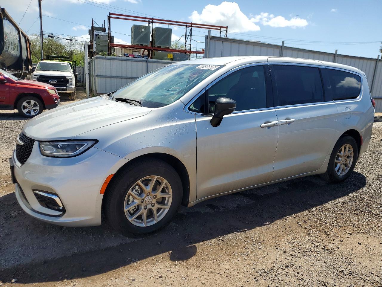 2026 Chrysler Pacifica Select, VIN 2C4RC1BG0TR183036 — Water / flood