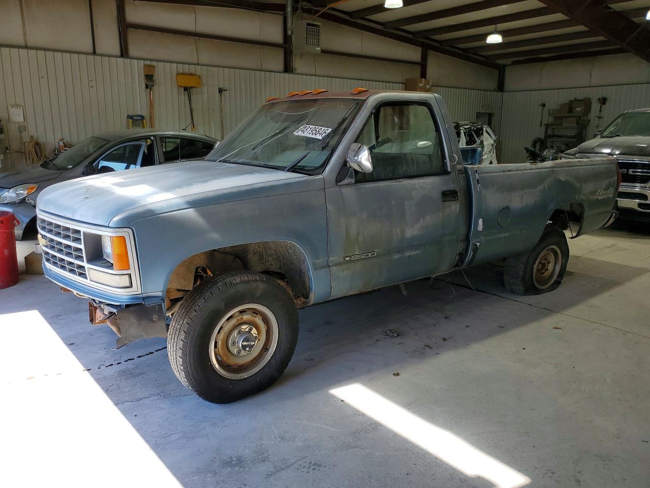 1988 Chevrolet Silverado 2500, VIN 1GCFK24KXJE195332 — Mechanical