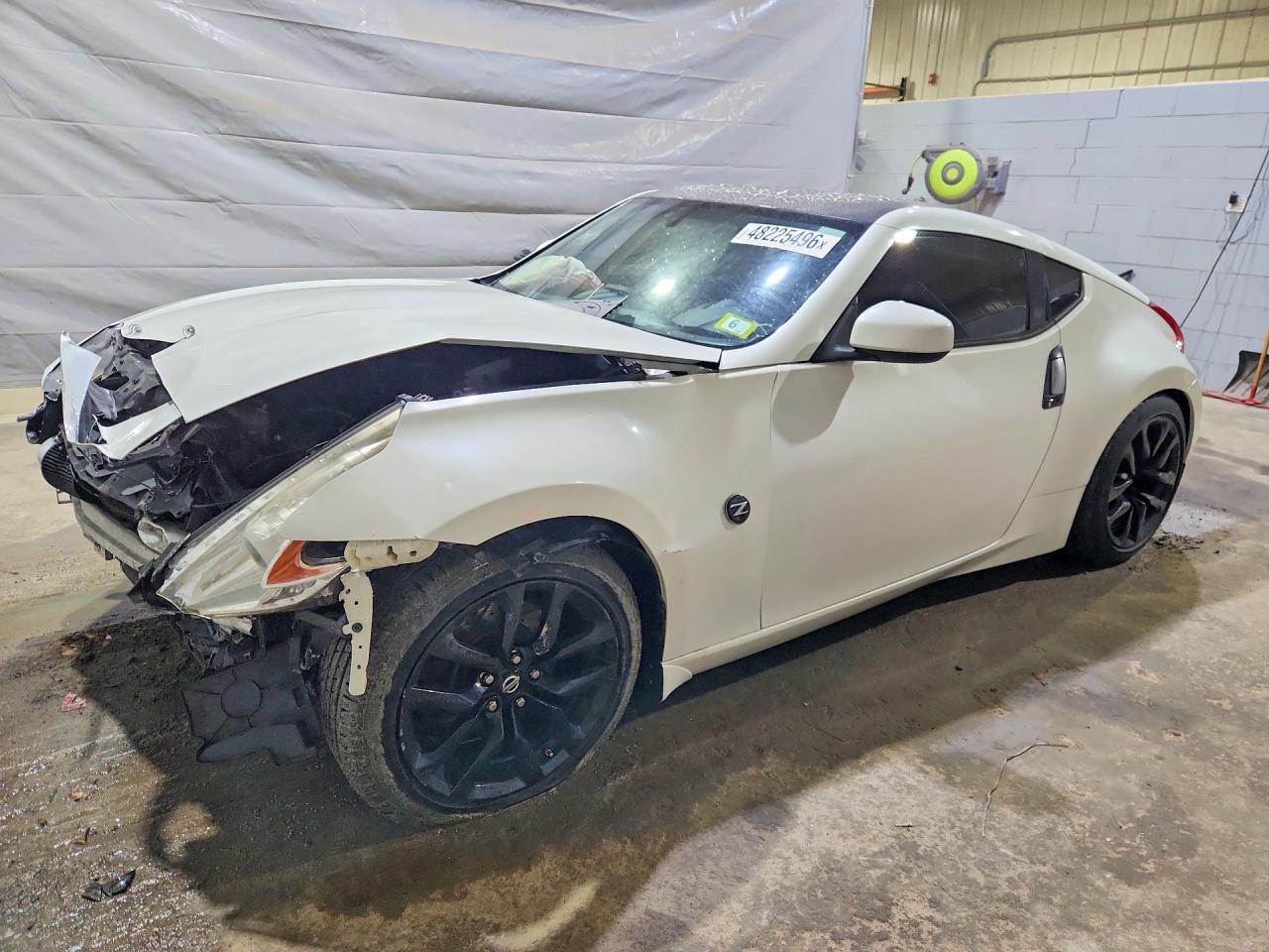 2013 Nissan 370Z, VIN JN1AZ4EH3DM382736 — Front end