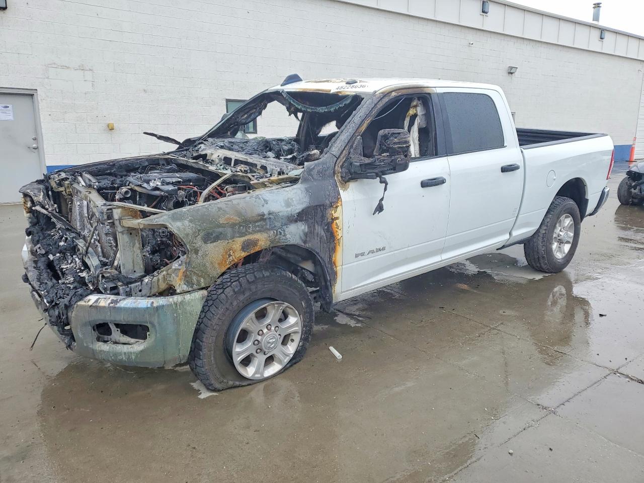 2023 Ram 2500 Big Horn, VIN 3C6UR5DL6PG515106 — Engine fire