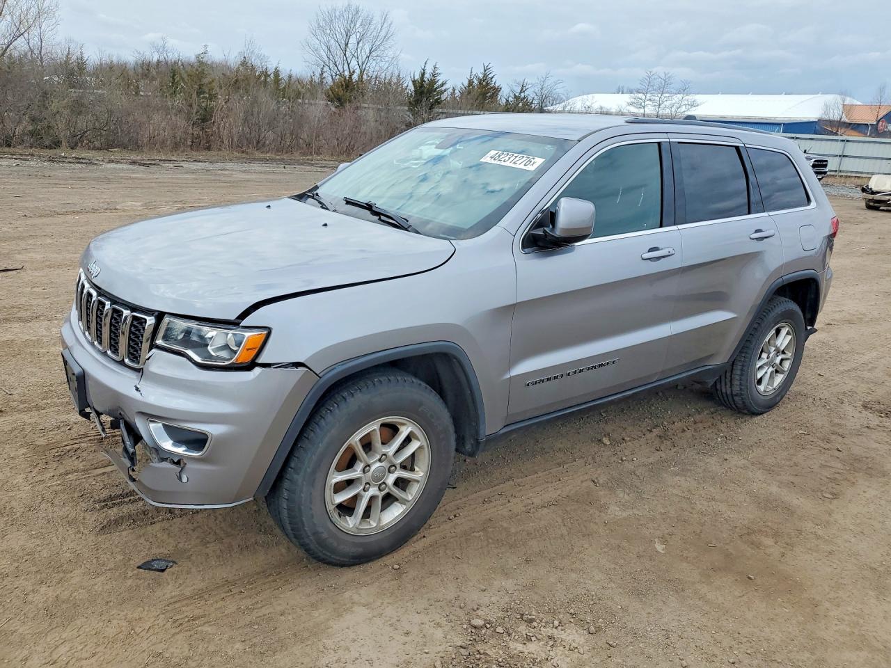 2019 Jeep Grand Cherokee Laredo E, VIN 1C4RJFAG1KC569833 — Front end