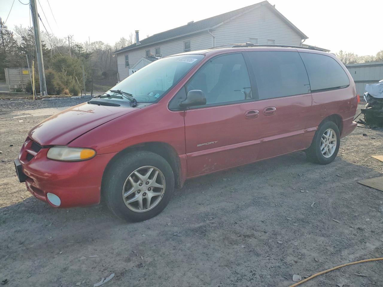 1999 Dodge Caravan SE, VIN 1B4GP44G3XB536199 — Бок