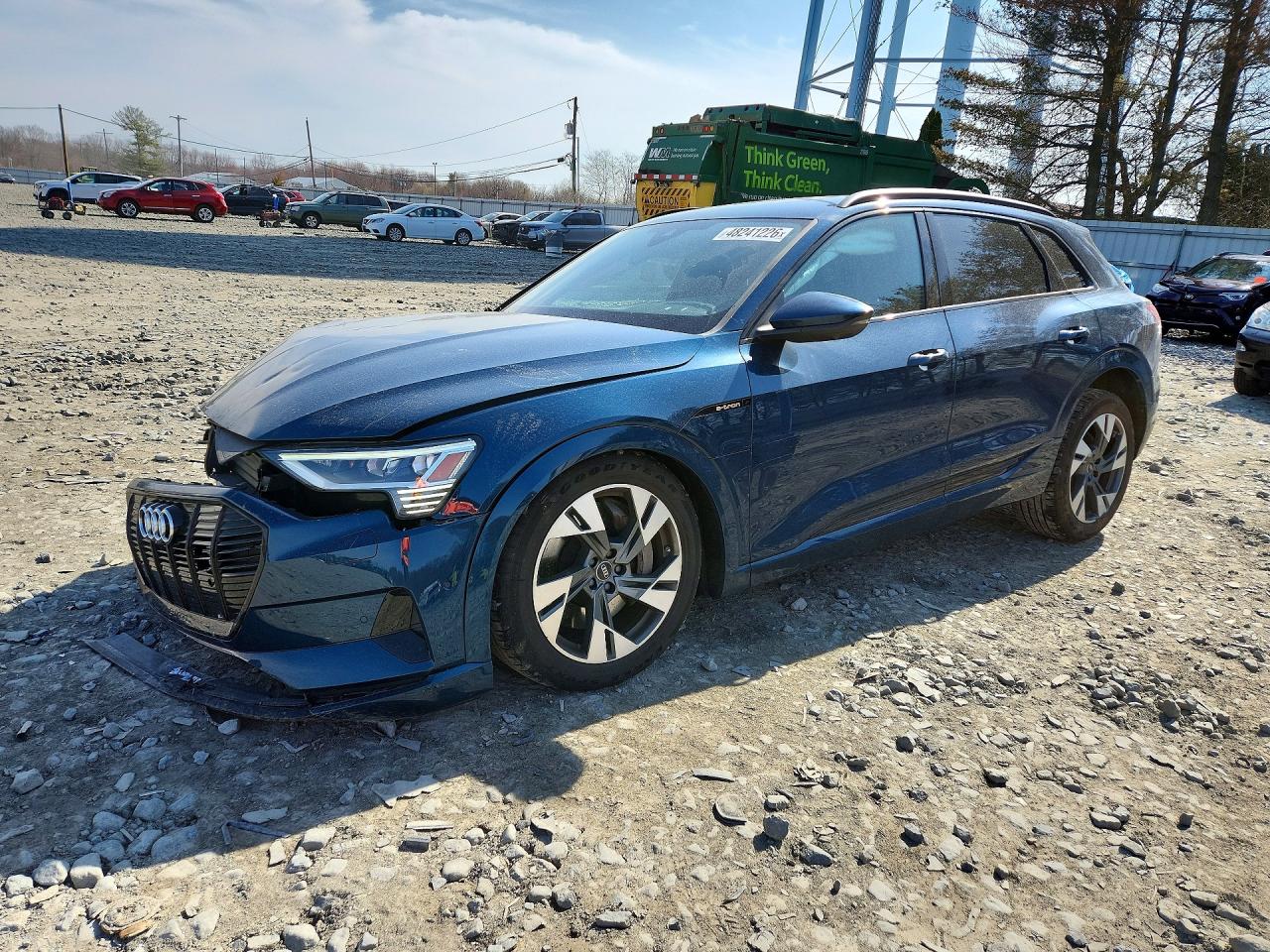 2023 Audi e-tron Premium, VIN WA1AAAGE3PB019627 — Front end
