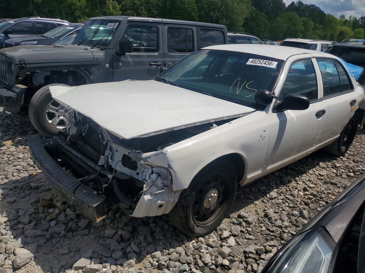 2009 Ford Police Interceptor, VIN 2FAHP71V59X110290 — Rear end