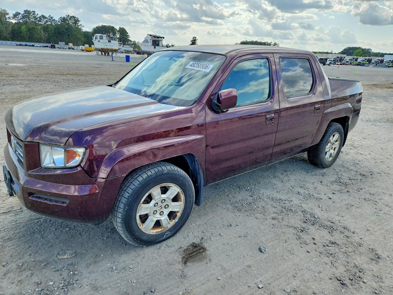 2008 Honda Ridgeline RTS, VIN 2HJYK16408H522210 — Normal wear